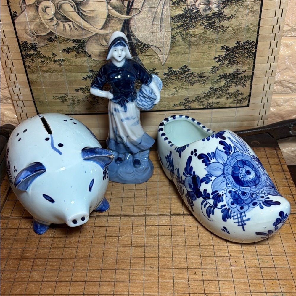 Delft Blue Vintage Blue and White Ceramic Piggy Bank, Shoe w Japan Maiden Figure